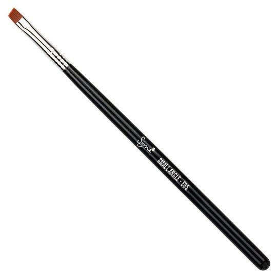 Sigma Small Angle Brush - E65, Sigma Beauty Siveltimet