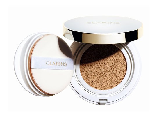 Clarins Everlasting Cushion SPF 50, Clarins Meikkivoide