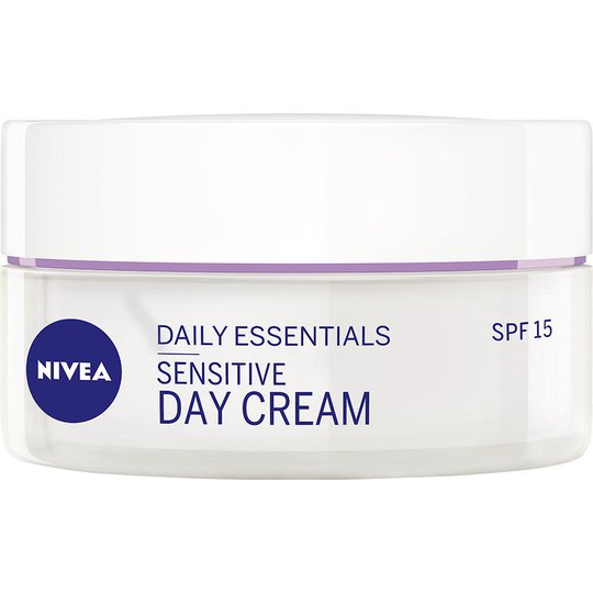 Daily Essentials Sensitive, 50 ml Nivea Päivävoiteet