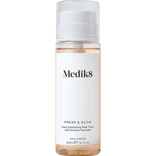 Press & Glow, 200 ml Medik8 Kuorinta